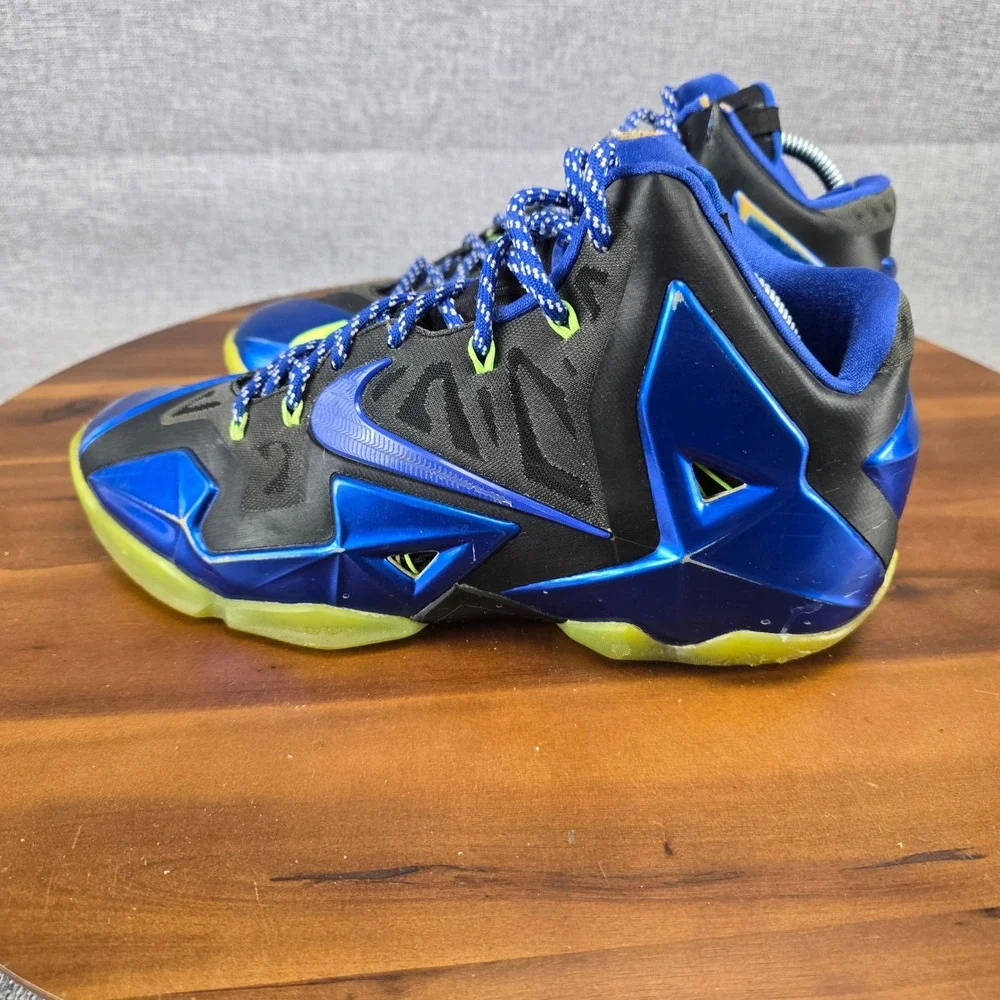 Nike LeBron 11 iD Custom Mens 9.5 Black Blue Volt Basketball Shoes 641216-991